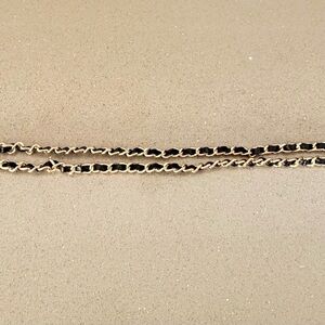 Stylish Gold and Black Chain cell phone holder